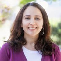 Laura E. Hernández